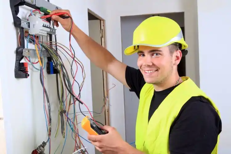 elektricien Schalsum